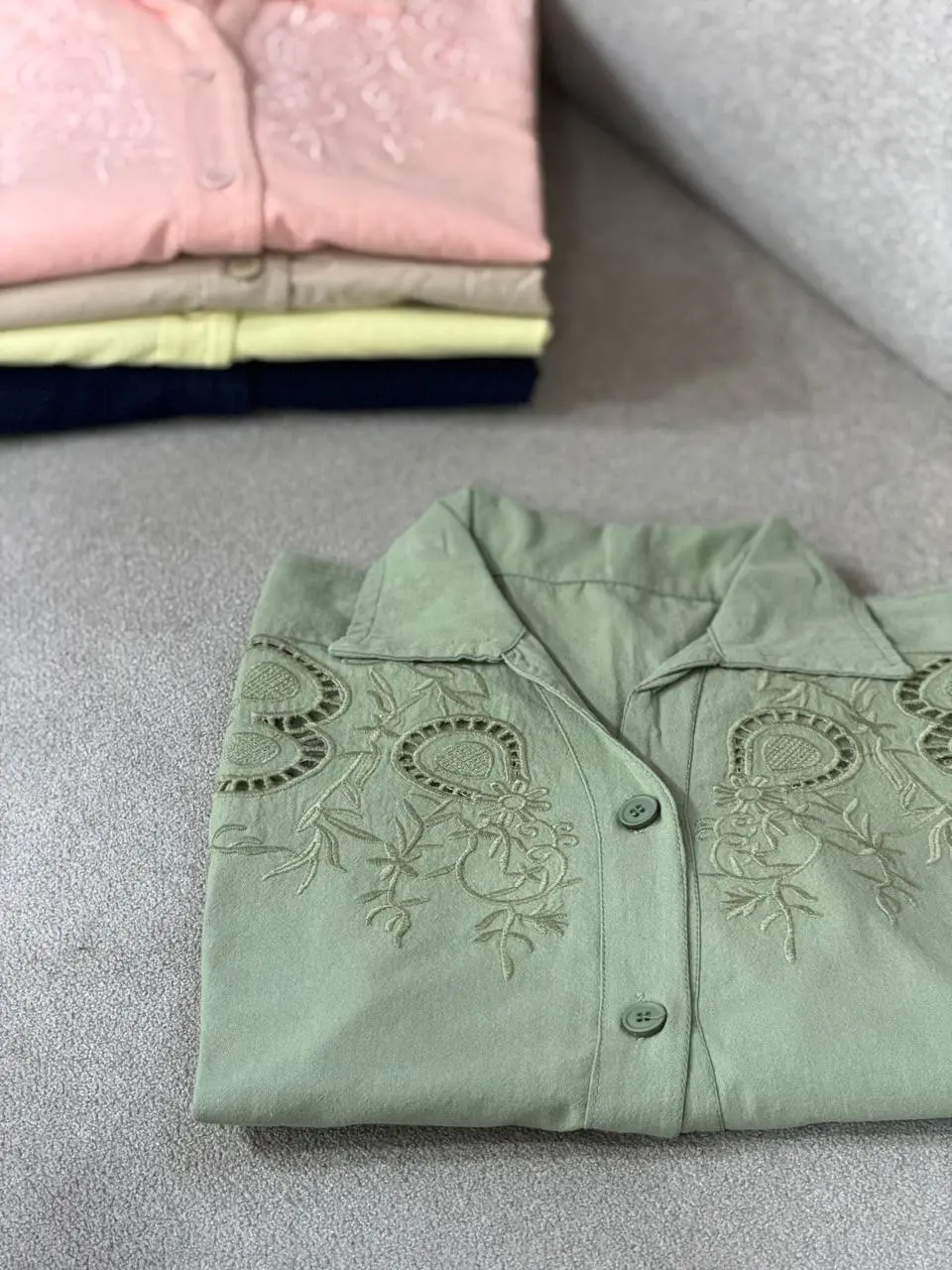 تونیک مانتویی لینن سوزندوزی مهدیس